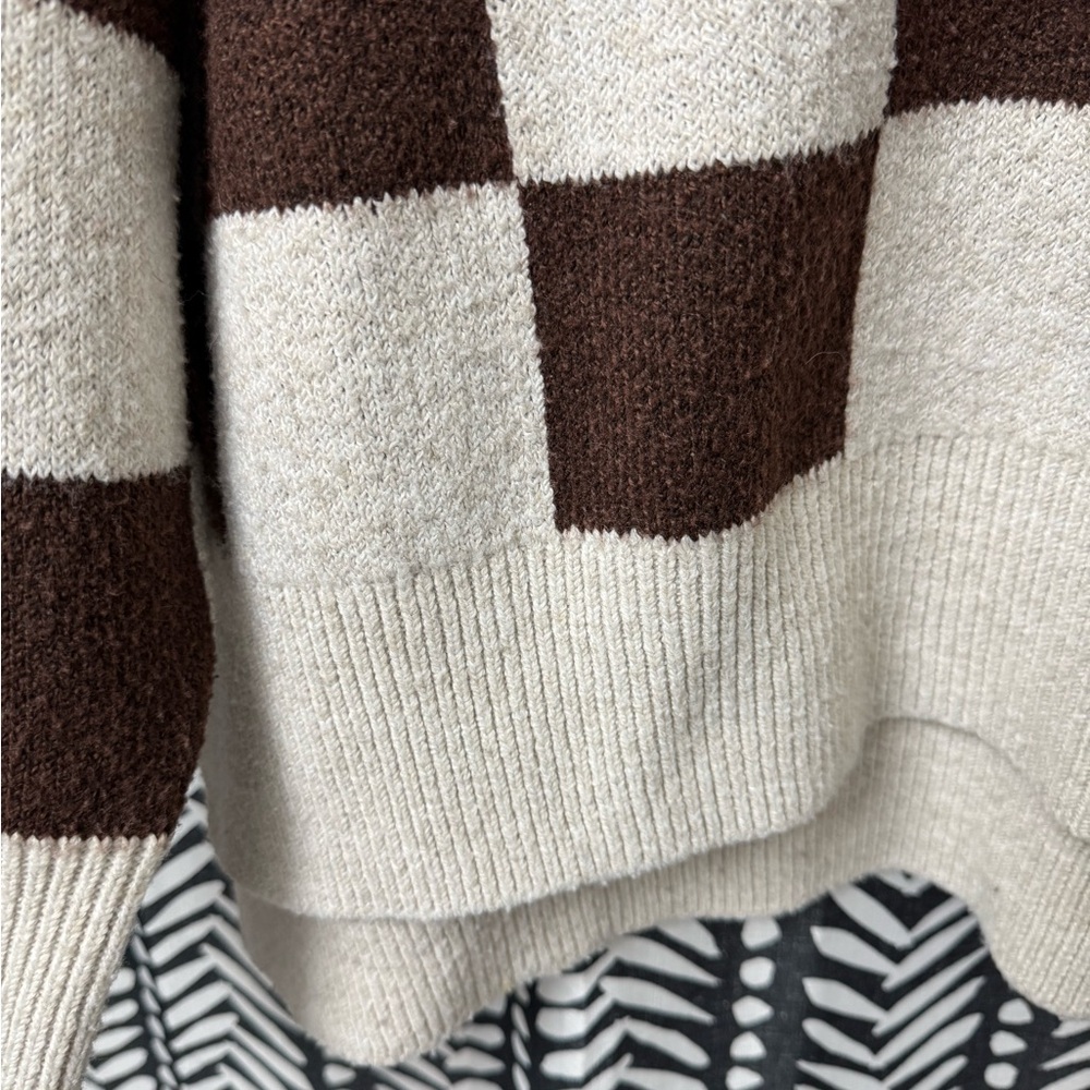 Sincerely Jules Brown and Cream Checkered Sweater - Picture 3 of 7